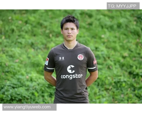 阿森纳聚餐神秘人物引关注全副武装鞋子帽子总值1360镑